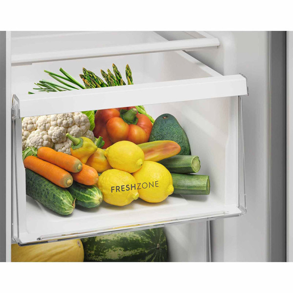 ELECTROLUX SIDE BY SIDE FRIDGE ESE5101B-A