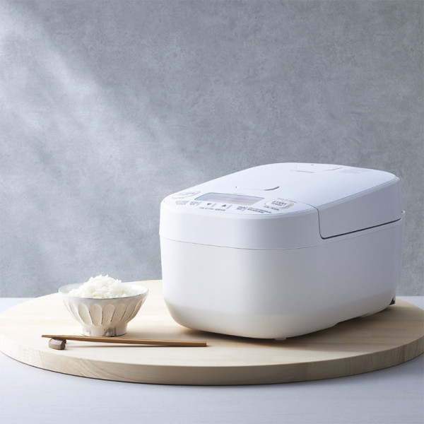 ZOJIRUSHI RICE COOKER NW-YAQ18
